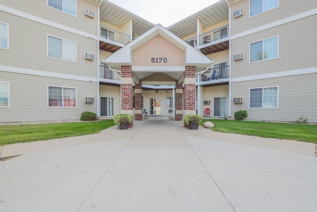 Amber Crossing Apartments