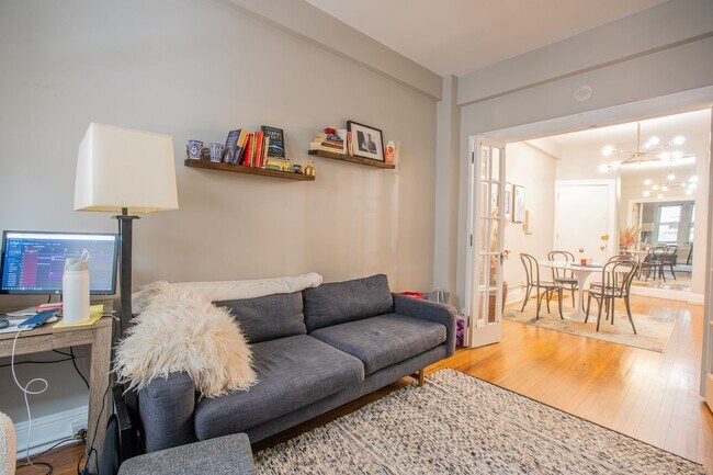 Photo - Lovely 1 BR/1 BA Condo in Dupont Circle!