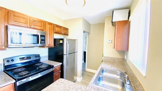Photo - 2461 Polk St Apartment Unit 7