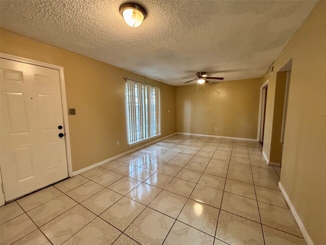 Photo - 8712 Wilcrest Dr Unidad 8712