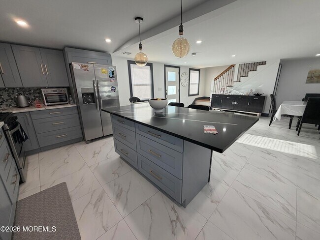 Photo - 191 Delaware Ave