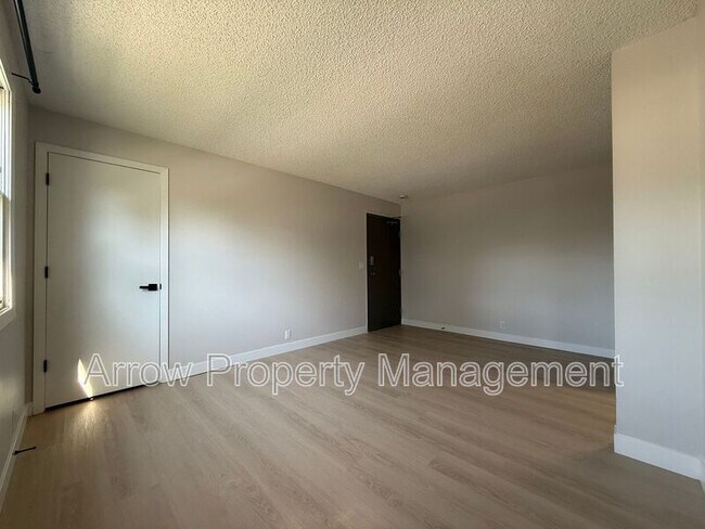 Photo - 3609 N 60th St Unit 6