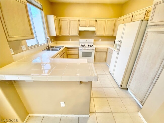 Photo - 1605 Cimarron Crest St