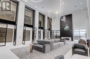 Photo - 39 Roehampton Ave Unit 2309