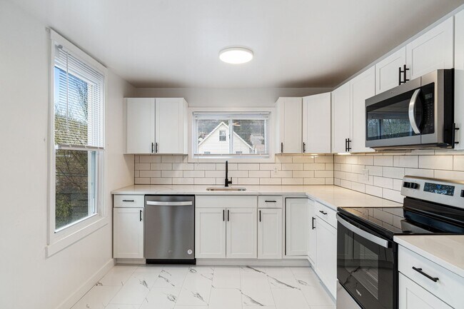 1738 Main St Unidad 2