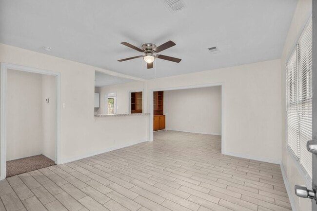 Photo - 2817 4th Ave N