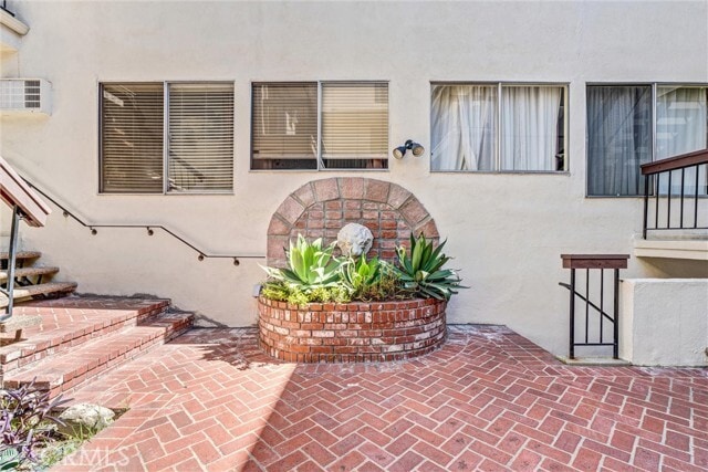 Photo - 1840 Camden Ave