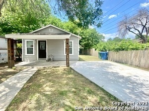 Building Photo - 3237 Colima St