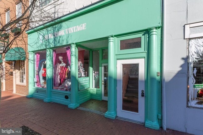 Photo - 809 Caroline St Unit 301