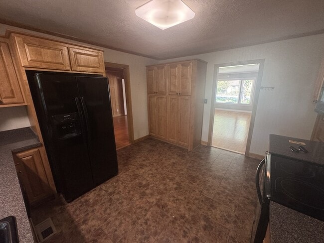 Photo - 1415 N Tennessee Blvd
