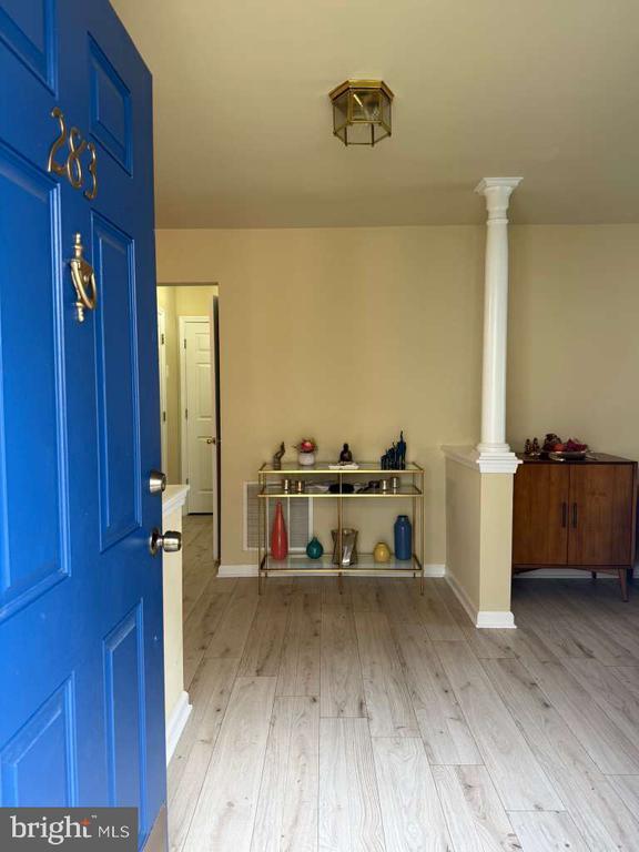 Photo - 283 Fountayne Ln