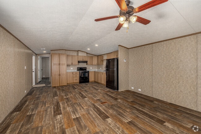 3BR, 2BA - 940SF - Dining Room