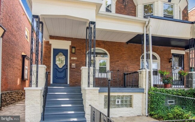 Photo - 5516 Cedar Ave