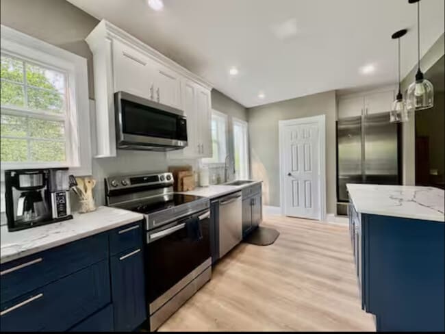 Photo - 98 Delaware Ave