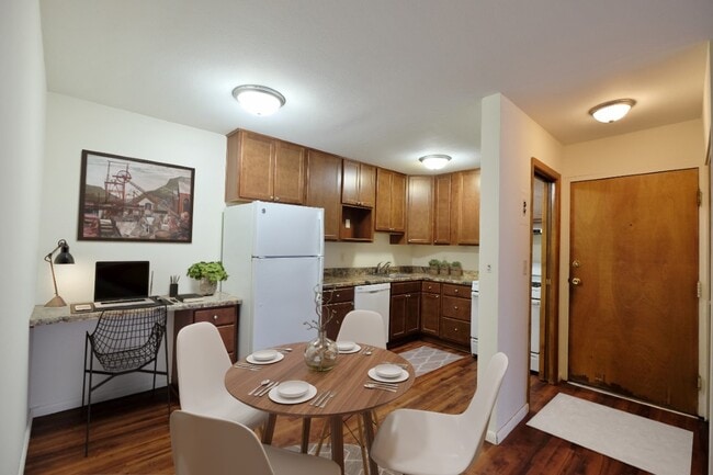 Photo - Colfax Terrace