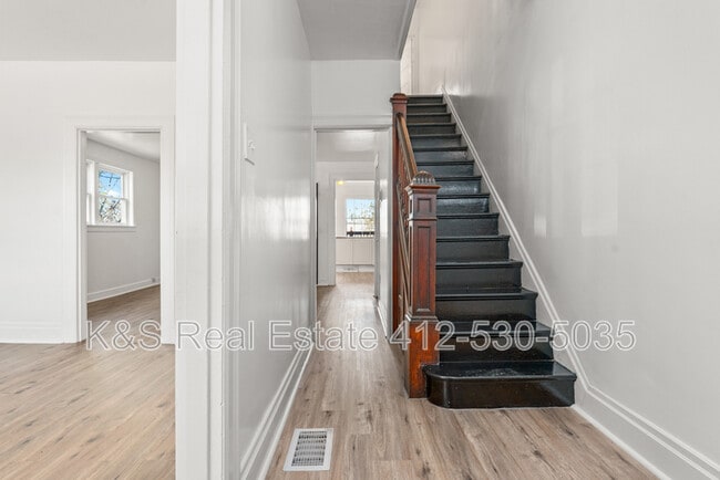 Photo - 1043 Mt Oliver St