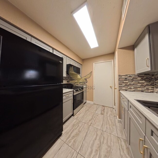 Photo - 8101 W Flamingo Rd