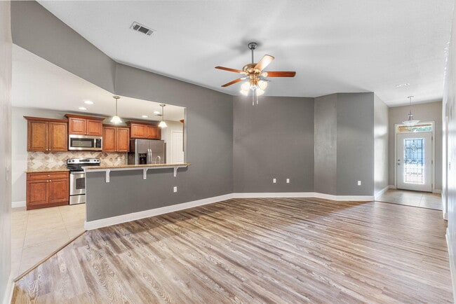 Photo - 227 January Ct