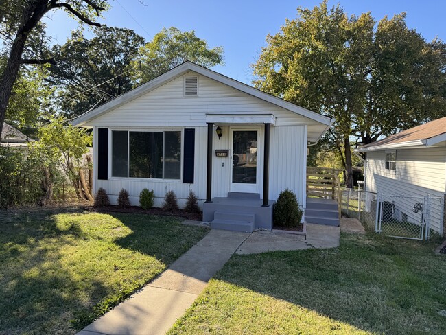 Photo - 3711 Wabash Ave House