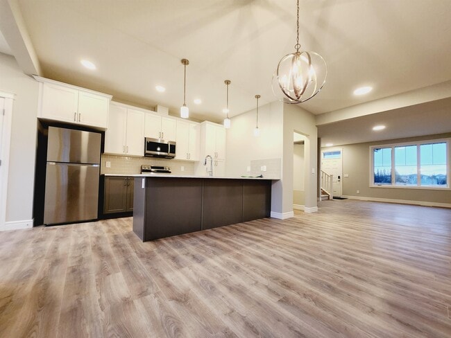 Photo - 1693 Cavanagh blvd SW