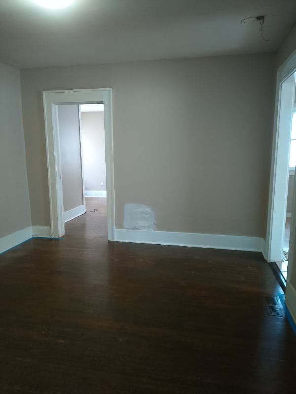 Photo - 1006 S Market St