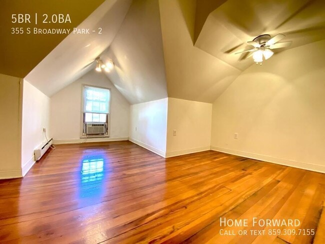 Photo - 355 S Broadway Park Unit 2