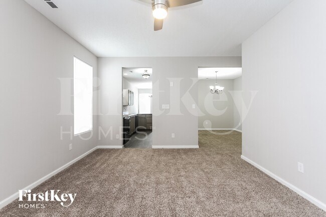 Photo - 5523 Dollar Run Ln