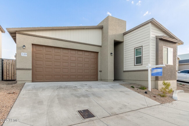 Photo - 129 W Latona Rd