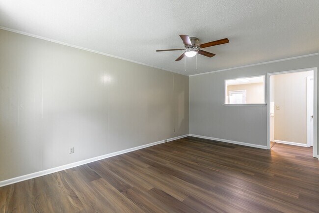 Photo - 726-728 W State Line Road Unit 726