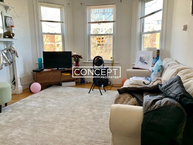 Photo - 530 Cambridge St Unit 2