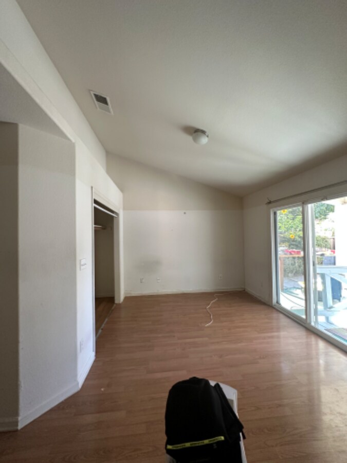 Photo - 545 W Deerwood Ln