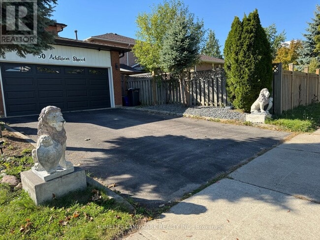 Photo - 50 Addison St