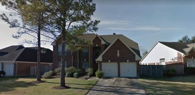 Building Photo - 6810 Springcrest Dr