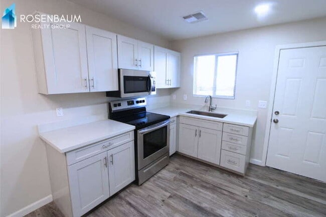 Photo - 6434 E Alder Ave Unit 102