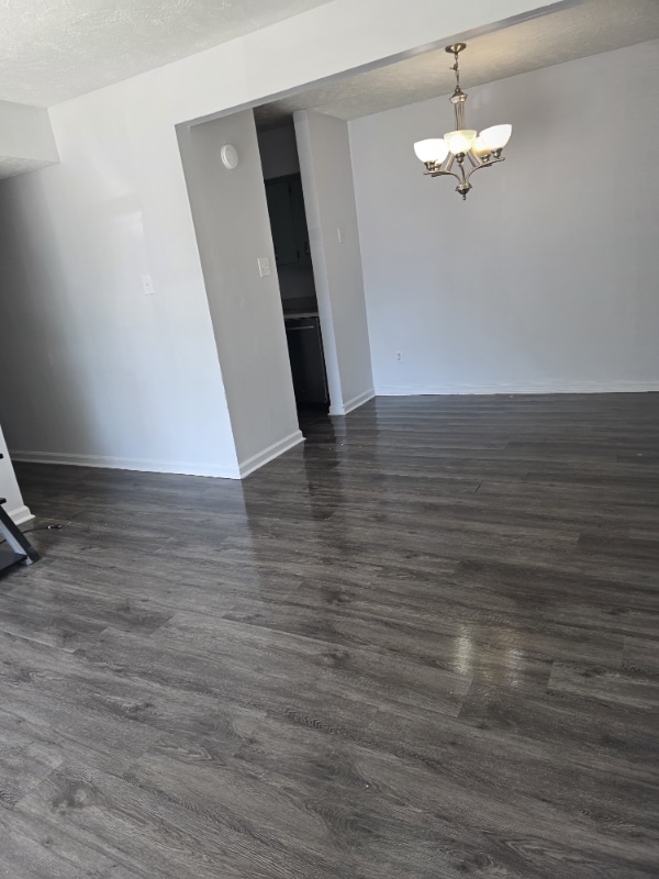 Photo - 615 Carter Ln