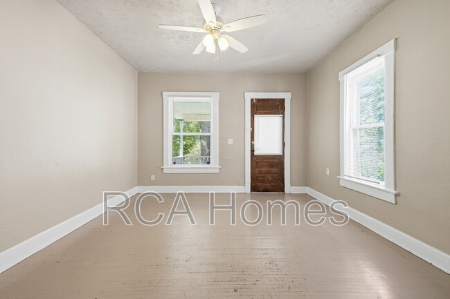 Photo - 71 N Whittier Pl