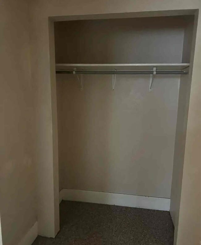 Photo - 700 Bellevue Pl