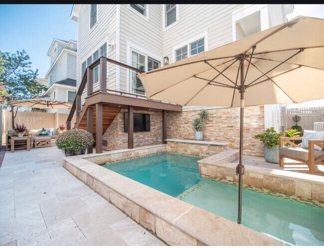 Photo - 111 N Evergreen Ave