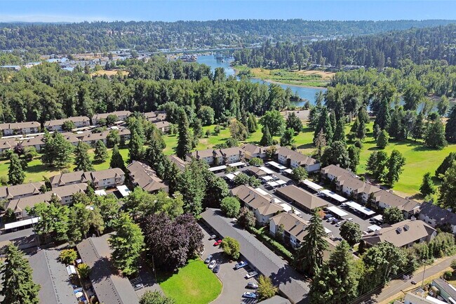 Vista del cielo - Rivergreens Apartments