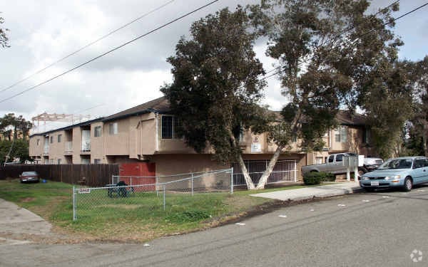 Fotografía del edificio - 7570 Church Street