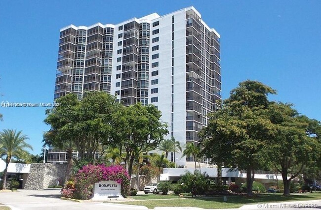 Photo - 3375 N Country Club Dr Condominio Unidad 407