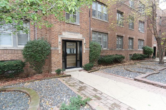 Photo - 629.5 W Barry Ave Condo Unit S3