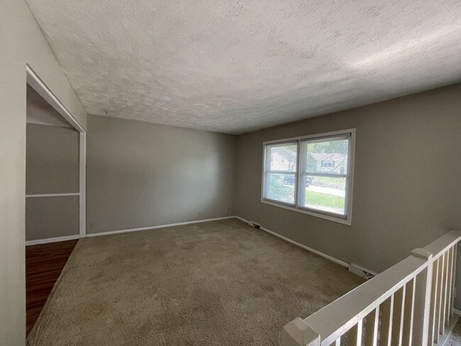Photo - 15112 Lincoln Cir