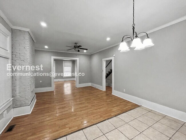 Photo - 1304 Oakwood Ave