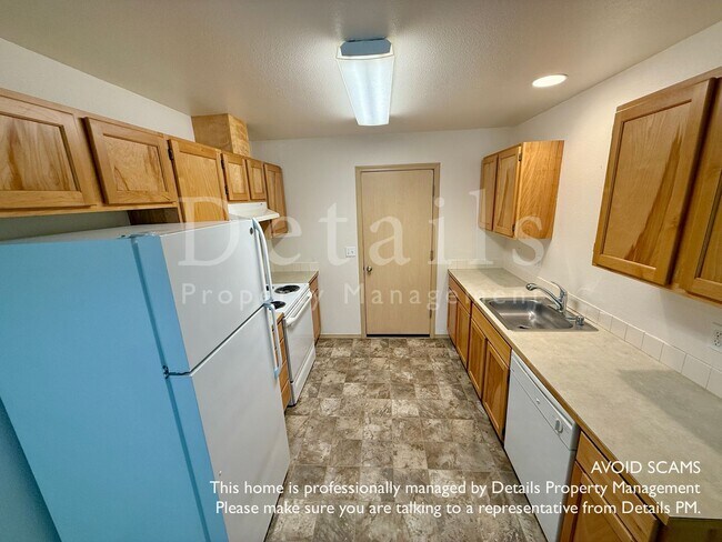 Photo - Francis Duplex Unit 5212