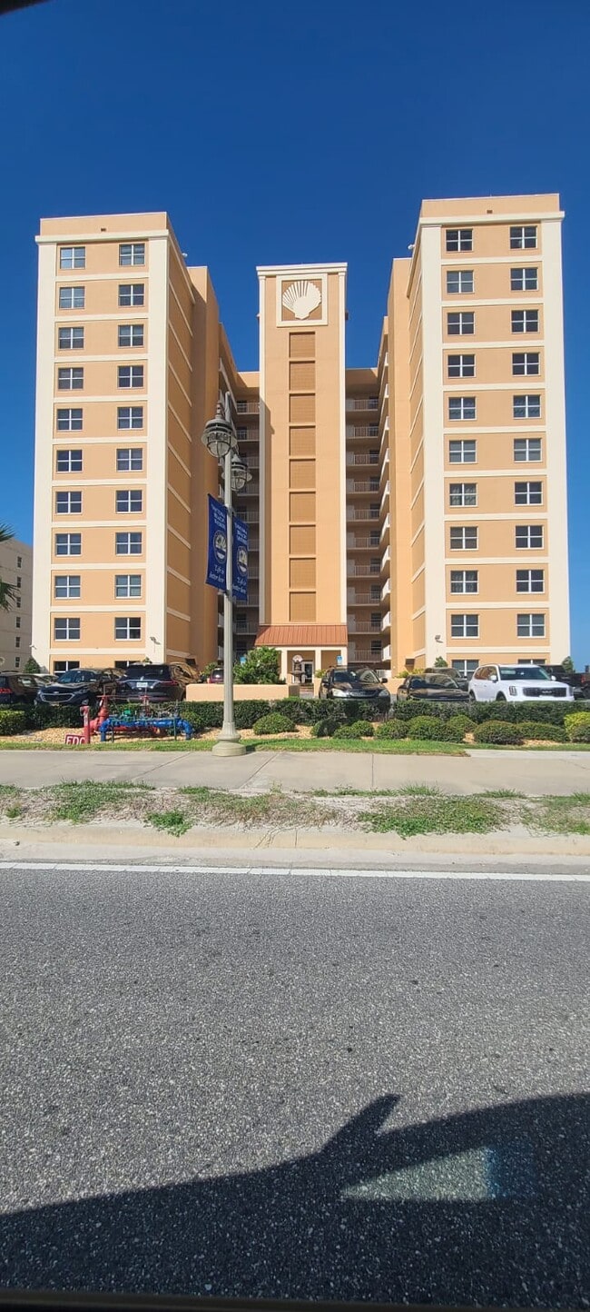 Building Photo - 3799 S Atlantic Ave Unit 6 Rental