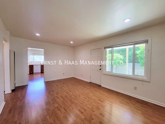 Photo - 1378 Loma Ave