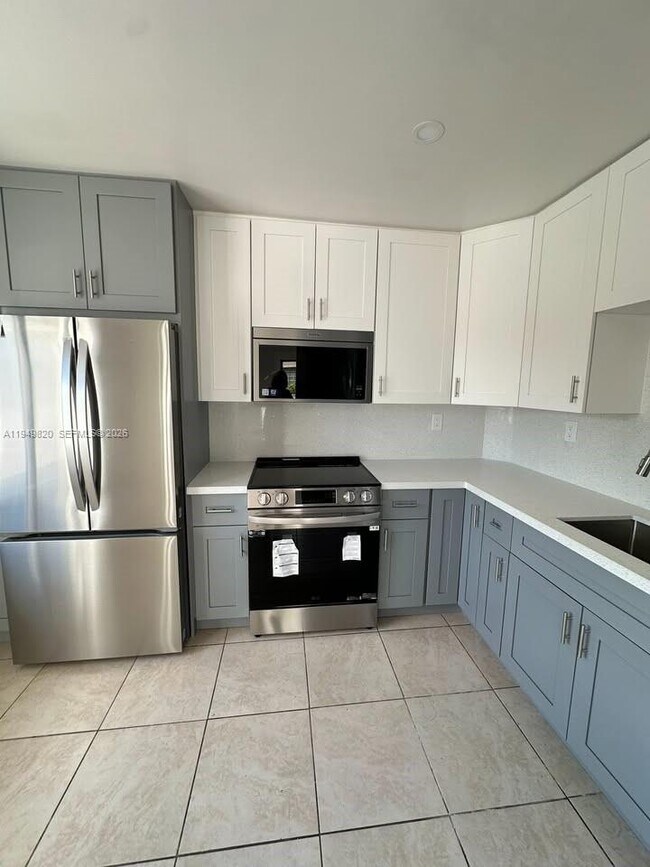 Photo - 2223 NW 4th St Unit 2225