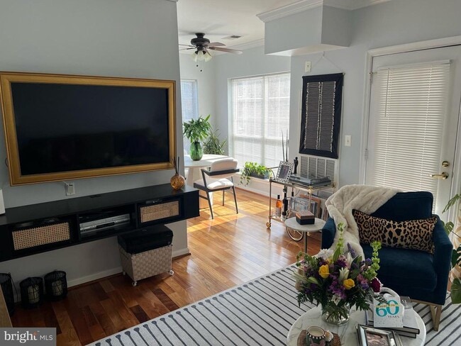 Photo - 4561 Strutfield Ln Unit 3302