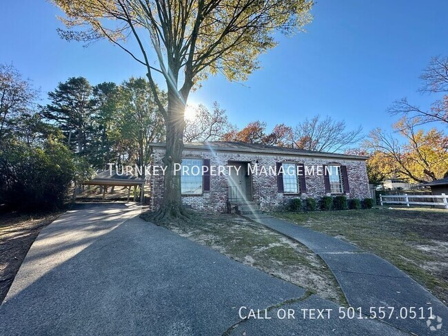 Building Photo - Large updated 3 bed, 2 bath in Treasure Hill Rental